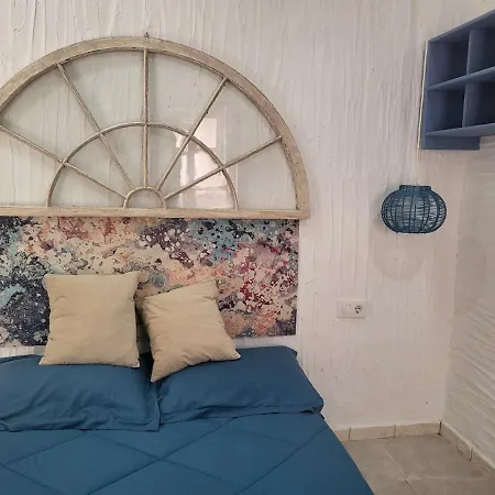 Διαμέρισμα Renovated - Downtown *